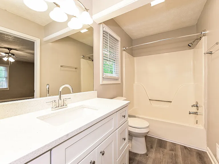 709 Cloudland Ct — Photo 15