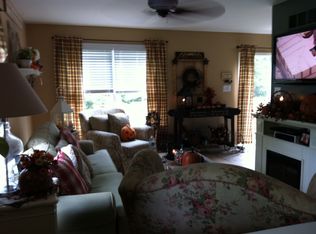 21 Trout Rd, Blackwood, NJ 08012