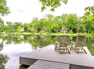 30 Glen Rd, Mountain Lakes, NJ 07046