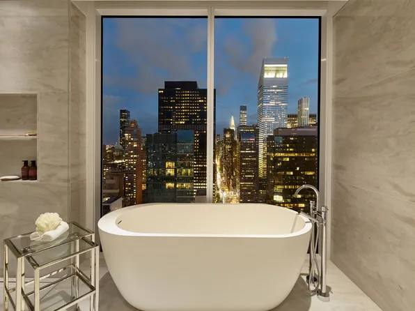 200 East 59th Street image 10 of 16