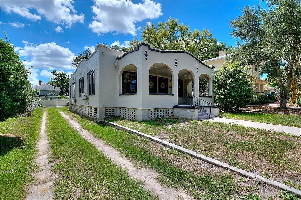 2 bed, 1.0 bath, 768 sqft, $1,649 — Photo 2