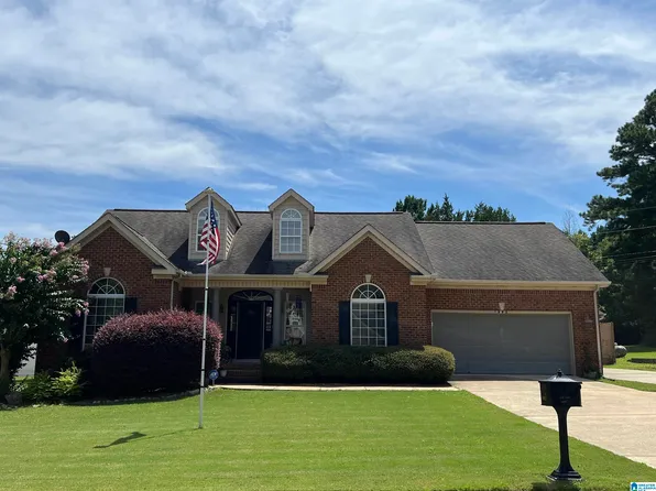 1002 Macy Ln SE, Jacksonville, AL 36265