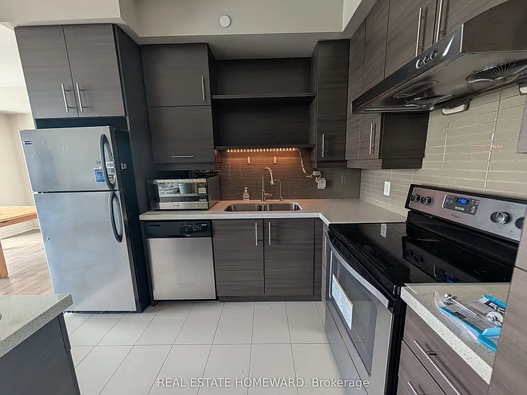 325 S Park Rd #915 — Photo 13