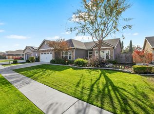 2659 Bell Port Ave, Tulare, CA