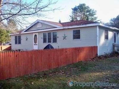 97 Ocean Park Rd, Saco, ME, 04072