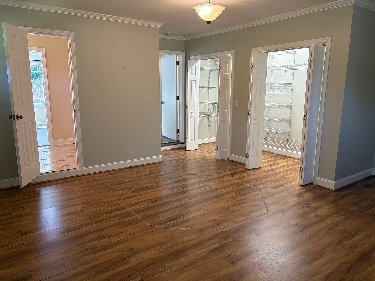 3 bed, 1882 sqft, $2,600 — Photo 4
