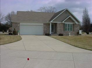 403 Park West Dr, Goshen, IN 46526