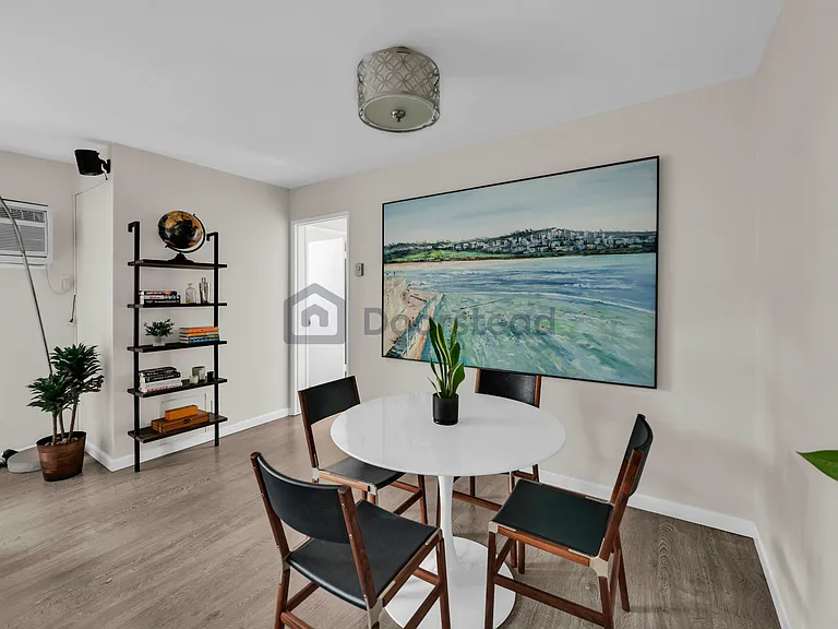 837 N West Knoll Dr #205 — Photo 9