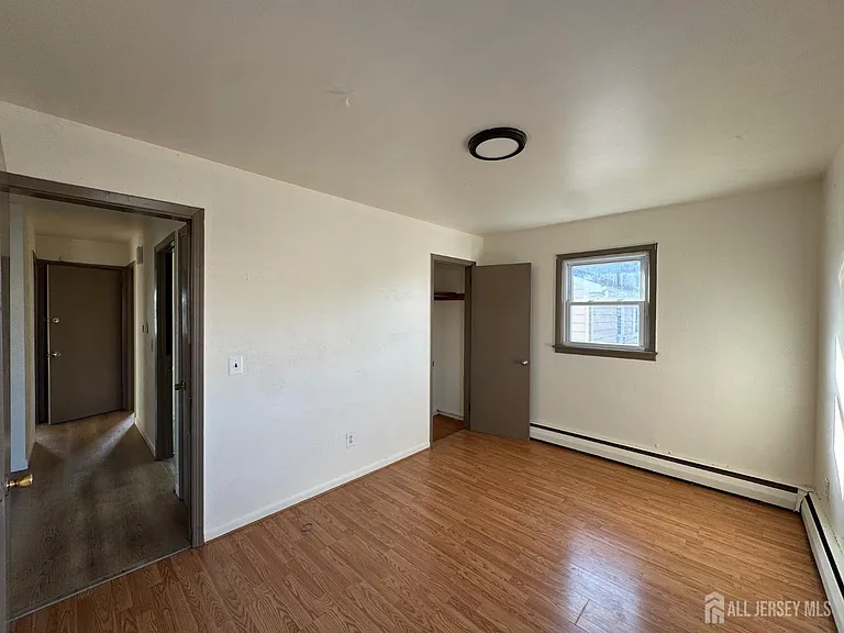 34 Carteret Ave #2 — Photo 4