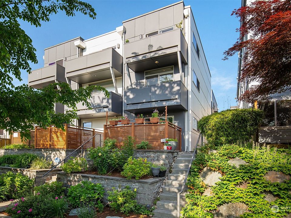 1st image of 2314 44th Avenue SW #C