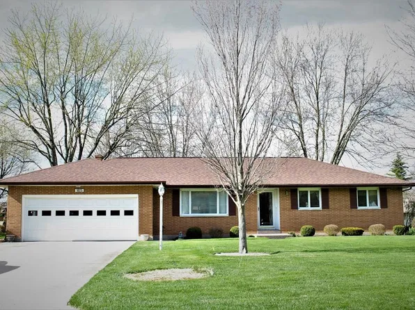 1025 Woodland Dr, Versailles, OH 45380