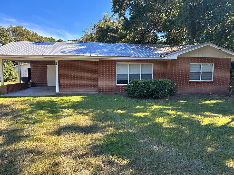 454 Walker Rd