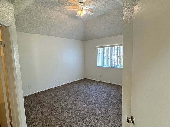 5th image of 25675 Lawton Ave