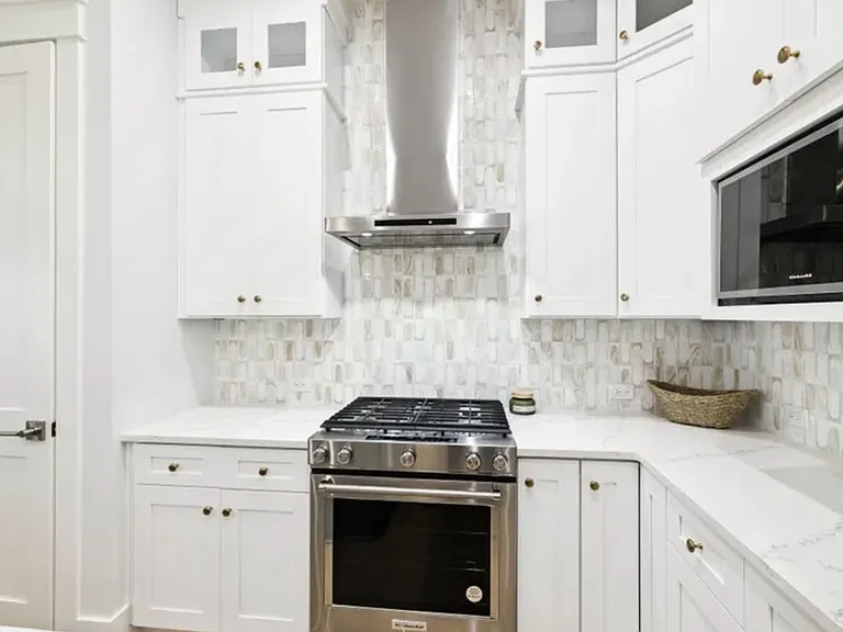 45 Grove Townhomes Pl #104 — Photo 12
