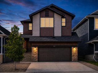 137 N Creekside Way SW, Calgary, AB T2X 4B1