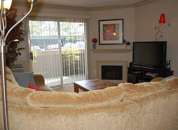 3rd image of 205 Woodland Pkwy Unit 134