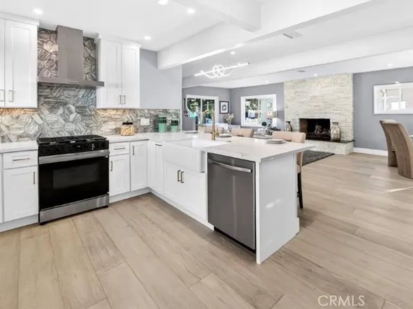 4761 W 141st St, Hawthorne, CA 90250