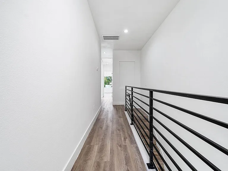 3619 Bremond St — Photo 27