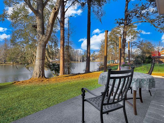 51st image of 134 Lake Bluff Drive