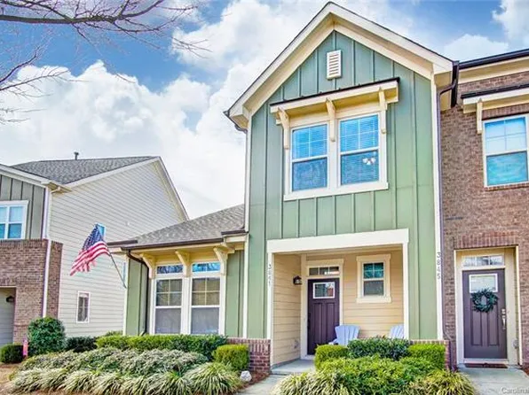 3841 Willow Green Pl, Charlotte, NC 28206