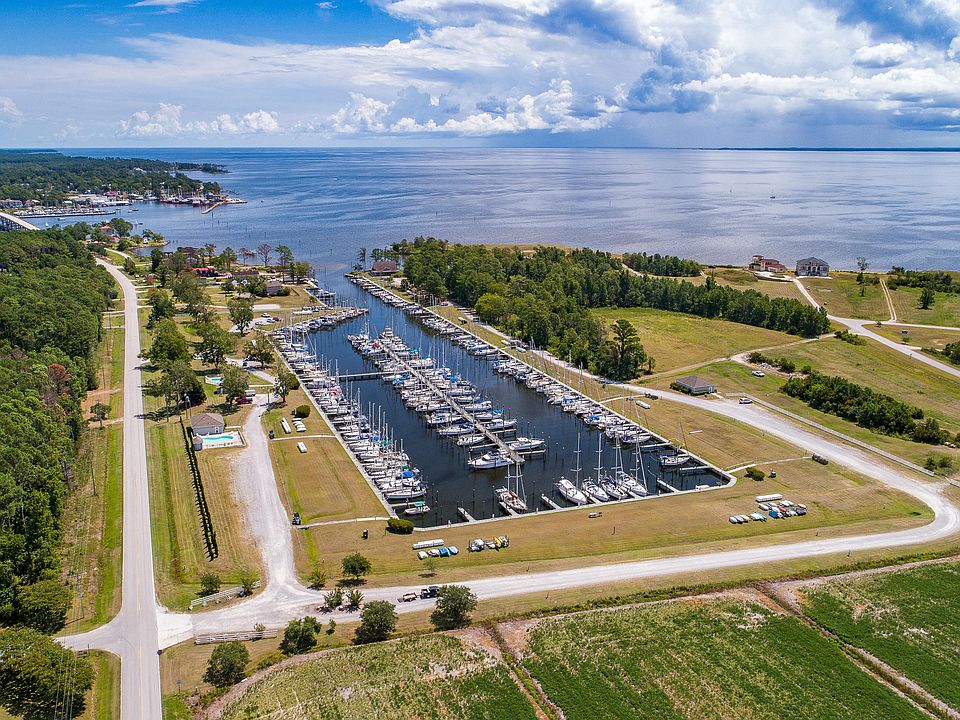 1st image of 81 Pecan Grove Marina
