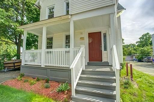 2nd image of 292 Walnut St