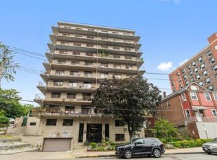 687 Bronx River Rd APT 6D, Yonkers, NY 10704