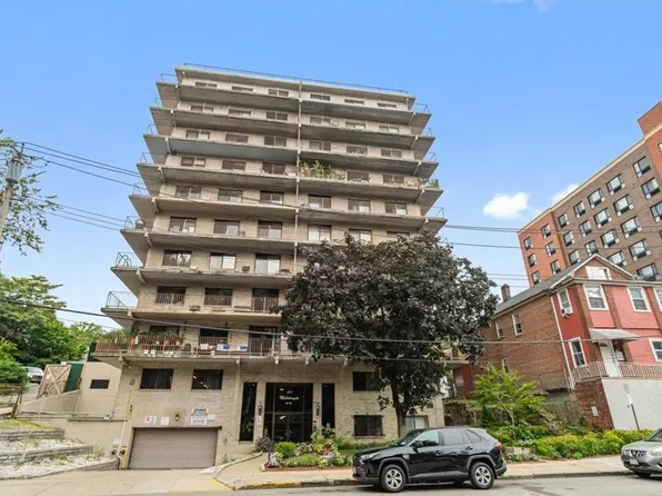 687 Bronx River Road #6D, Yonkers, NY 10704