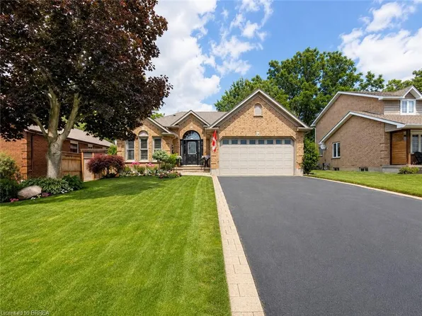 39 Russell Cres, Brant, ON N0E 1N0