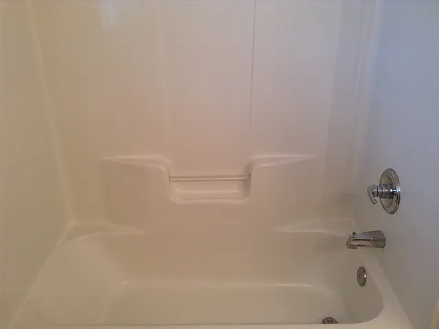 12627 Waterfall Pl — Photo 10