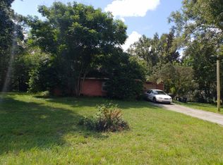 424 South St, De Leon Springs, FL 32130