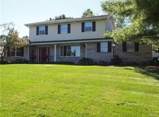 4661 Pine Dr, Nazareth, PA 18064