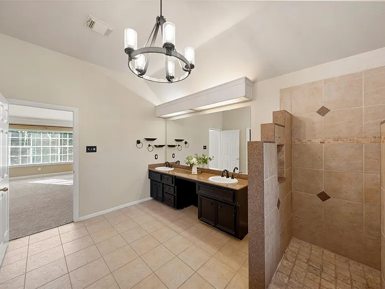4422 Pine Breeze Dr — Photo 23