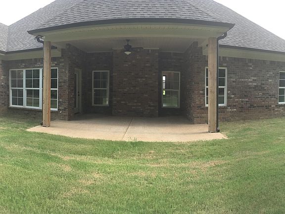 3rd image of 3168 Vineyard Dr