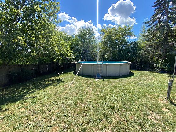 3rd image of 1675 Wausau Ln