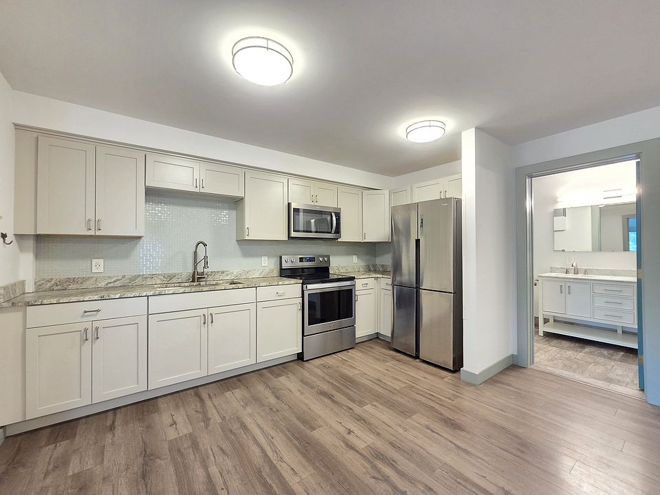 Kitchen - Bathroom View
