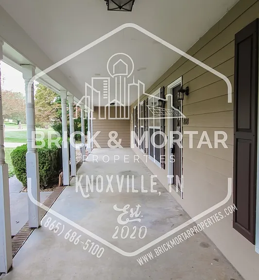 808 Pioneer Dr — Photo 6