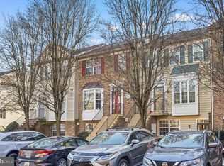 2429 Lizbec Ct, Crofton, MD 21114