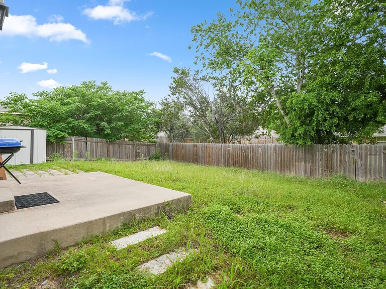 424 Emma Rose Trl — Photo 27