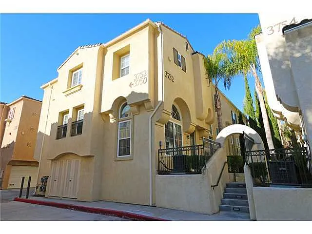 Building Photo - 3752 Mykonos Ln #104