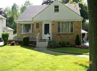 27 Arlington Rd, Buffalo, NY 14221