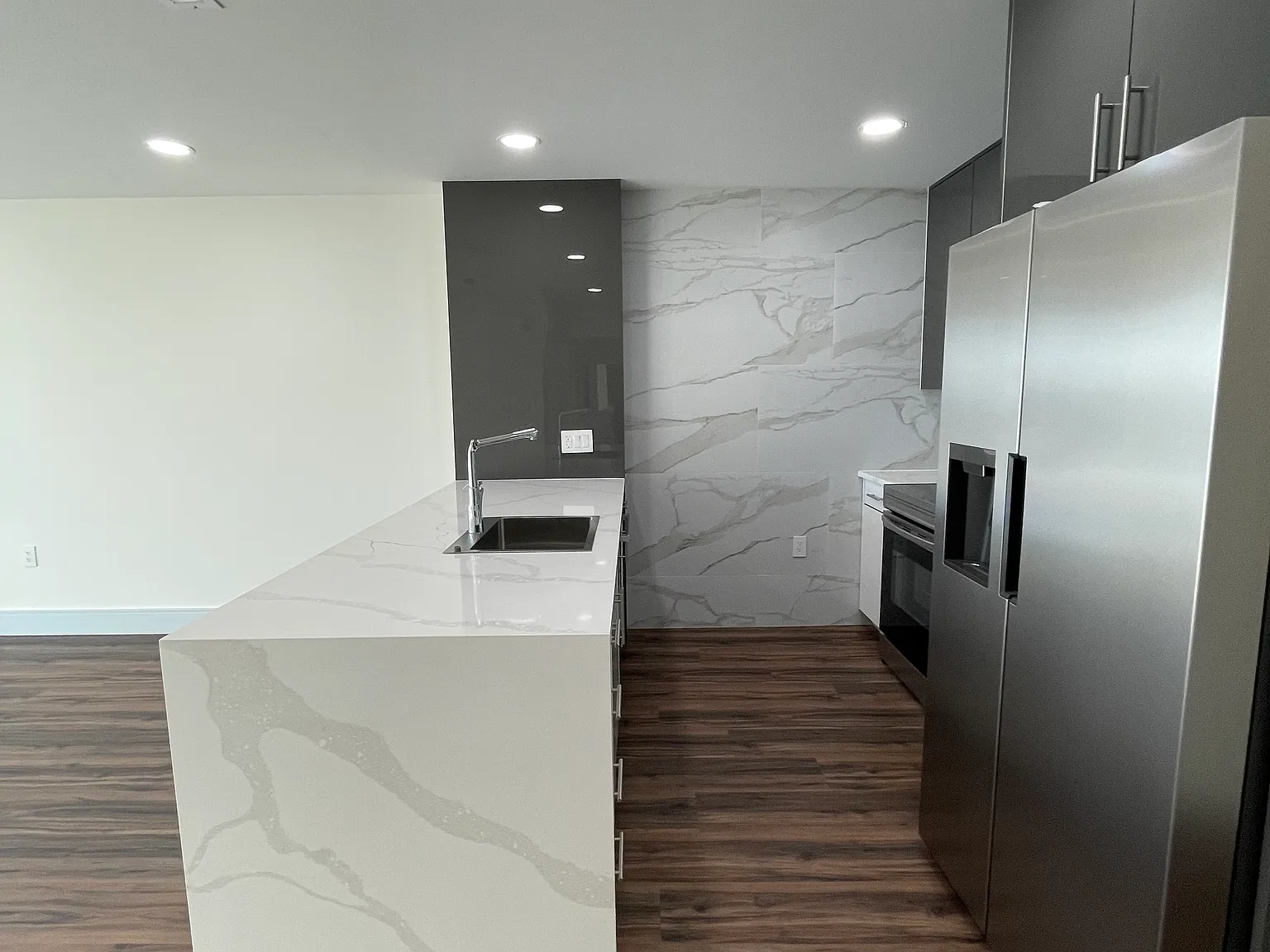 1 bed, 593 sqft, $1,599 — Photo 2