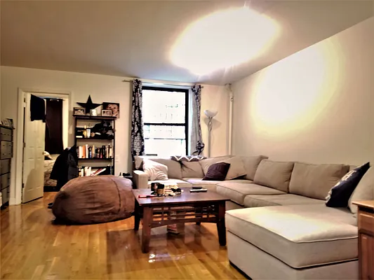 Rented by JK Dansar Corp | media 50