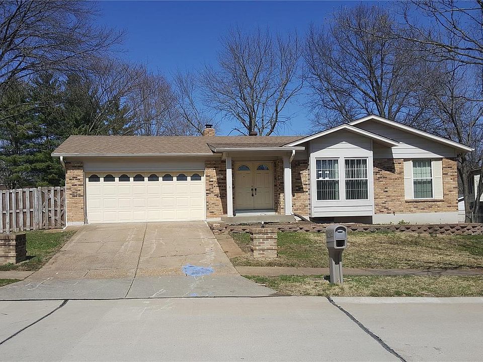 1st image of 2741 Cathedral Dr