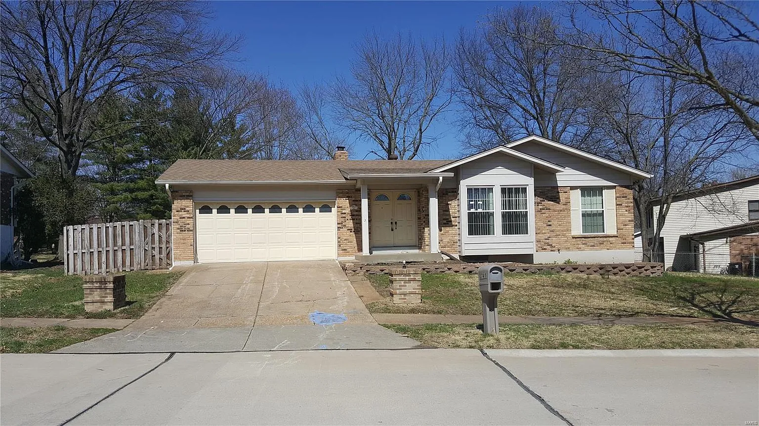 2741 Cathedral Dr photo 1