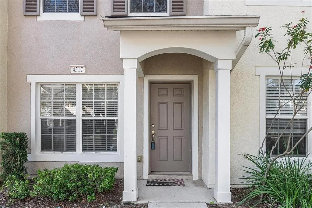 2 bed, 2.5 bath, 1110 sqft, $1,650 — Photo 4
