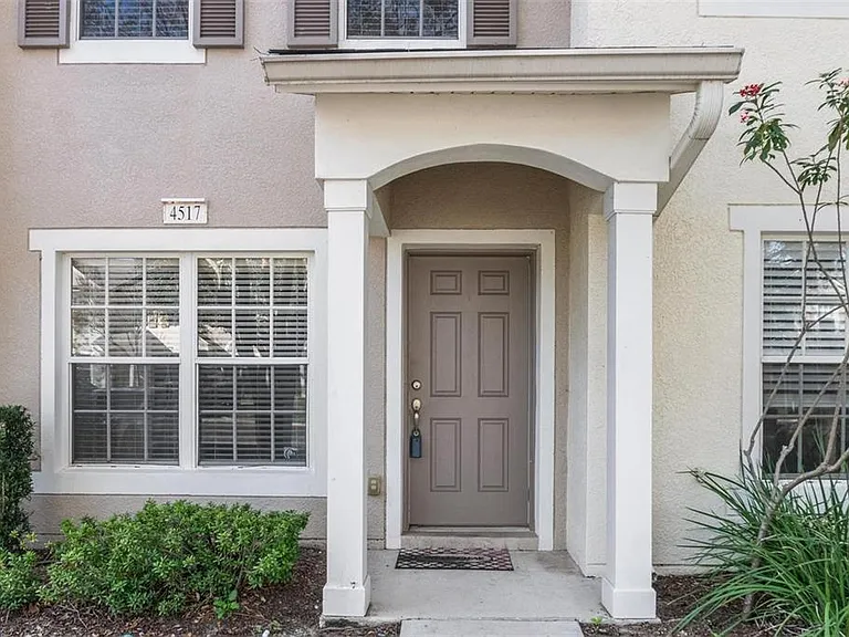 4517 Kennewick Pl — Photo 1