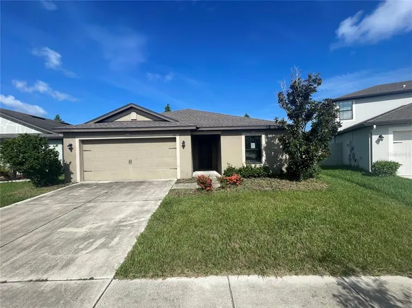 710 Chatham Walk Dr, Ruskin, FL 33570