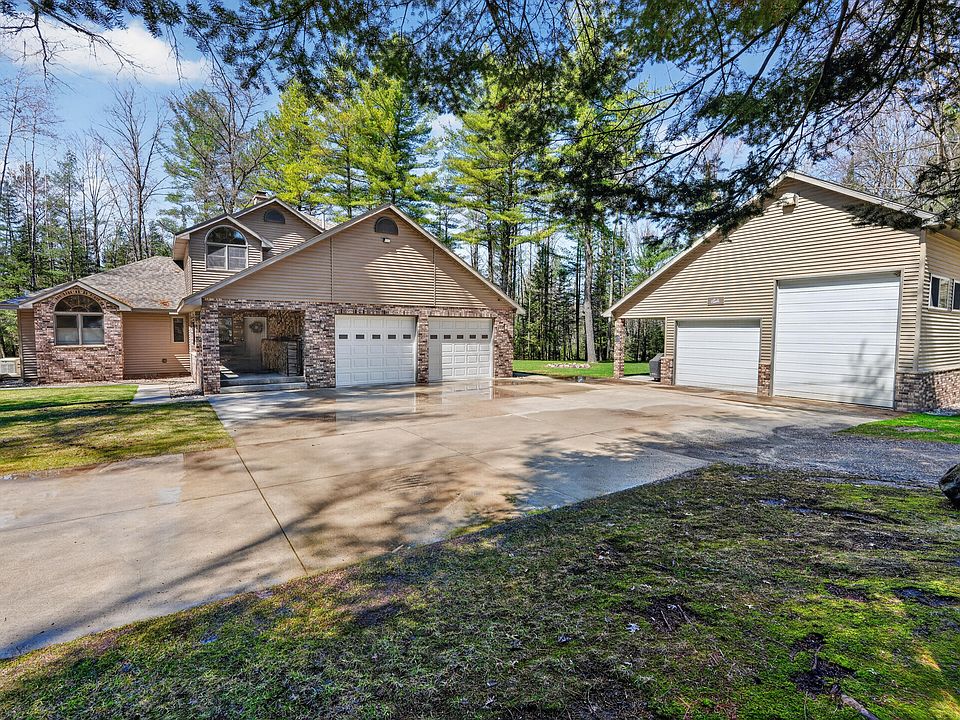1st image of 1697 Wildwood Dr