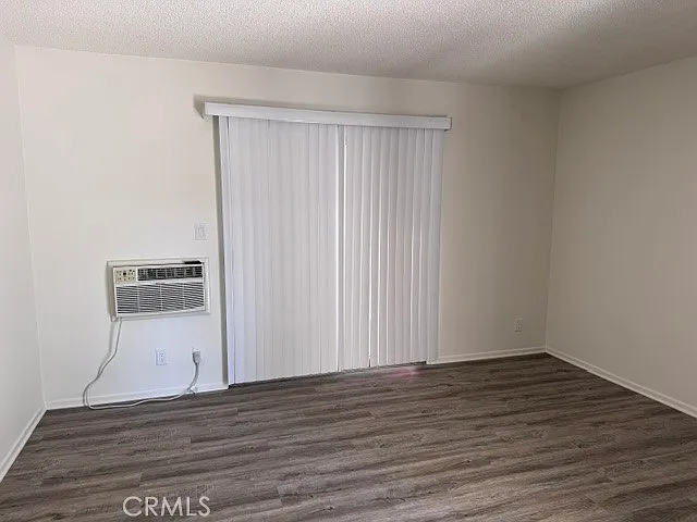 1 bed, 700 sqft, $1,700 — Photo 4